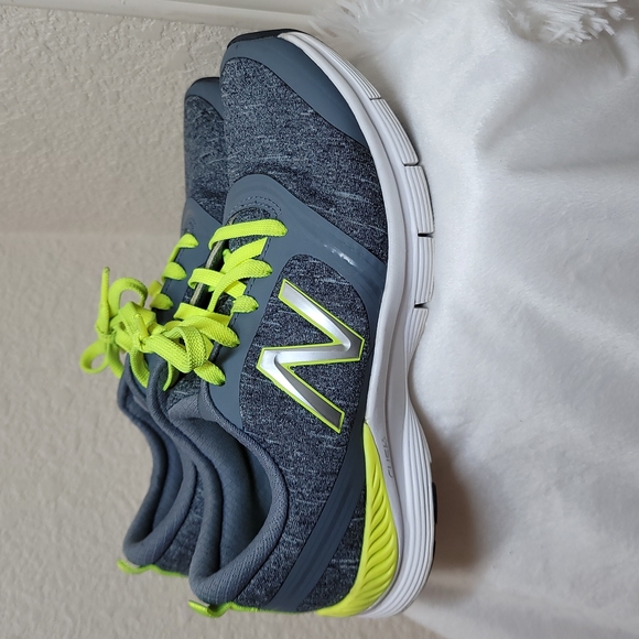 New Balance 711 Heathered - Picture 1 of 8